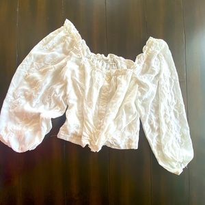 American Eagle white eyelet cropped peasant top